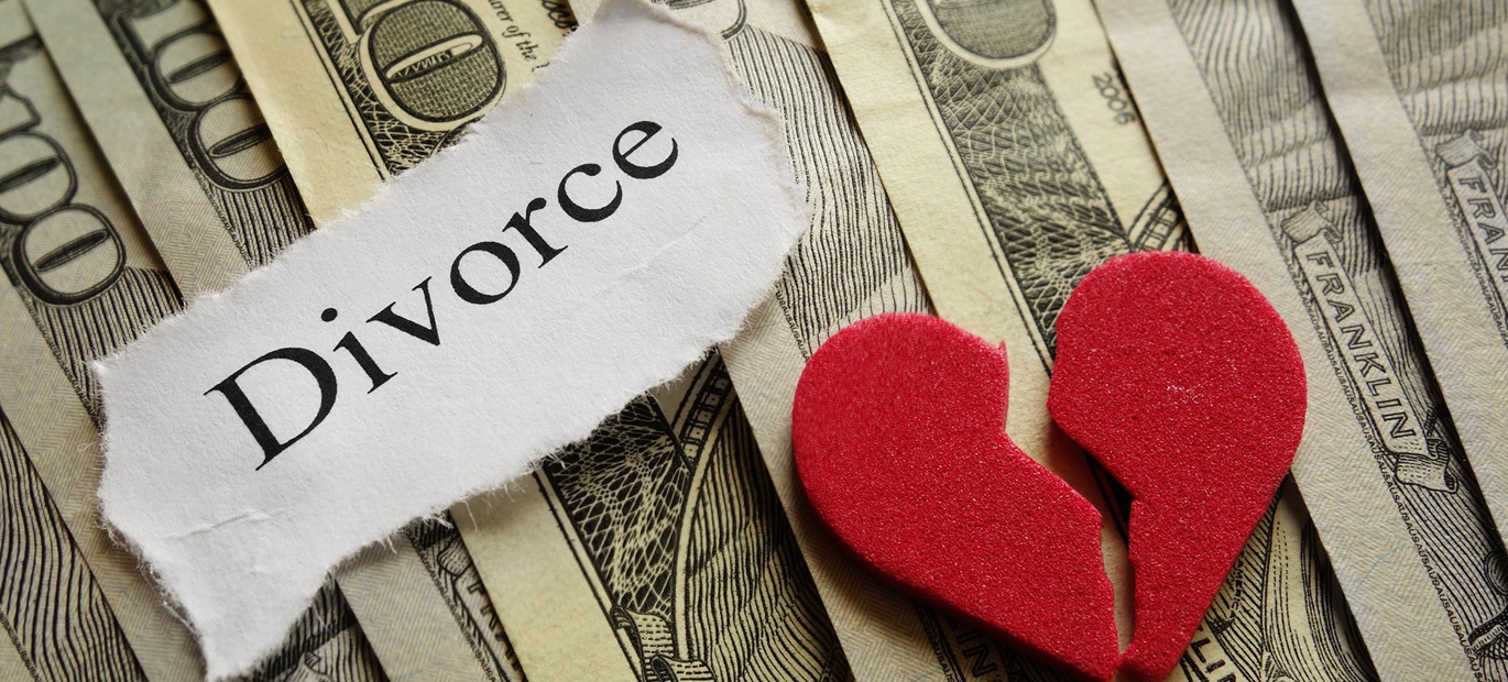 Svi raspadi braka zasnivaju se na nerazumijevanju, neprihvaćanju međusobne različitosti. Ne dopustite d a se to dogodi i vama. Mi možemo pomoći. 35 godine posredujemo uz zakon poslovne tajne i lucidan ugovor                    govor