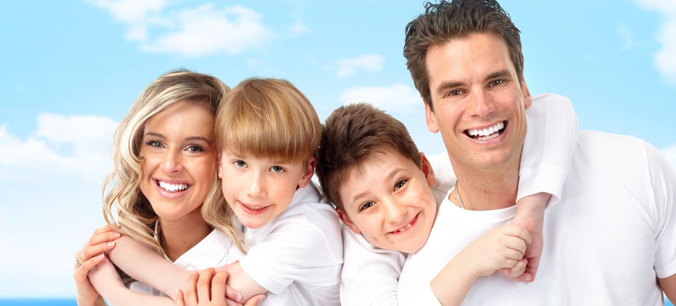 Sretne obitelji potiču i podupiru jedni druge da budu optimistični, puni nade i da zajednički nastoje postizati pojedinačno i kao obitelj. Posredstvom 'Venere' ostvarite i vi svoju obitelj!